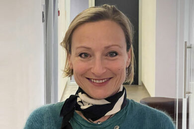 Dr Maryam Mehbod